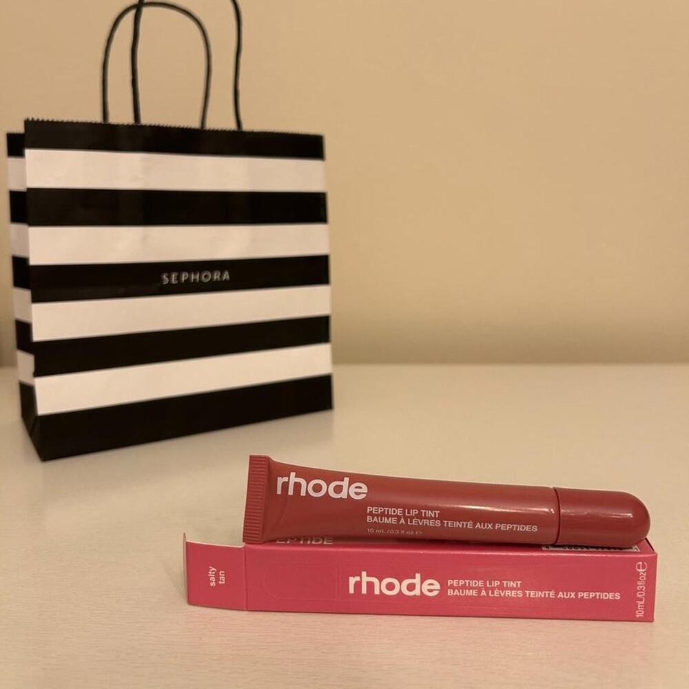 Rhode Salty Tan Peptide Lip Tint Hailey Bieber Glazed Lip Viral Shade NEW Gloss